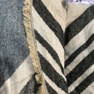 Large Zara scarf
